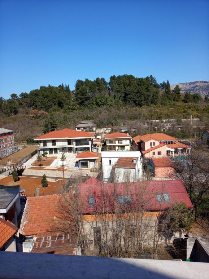 Apartment Faraon Free Private Parking Mostar Exteriör bild