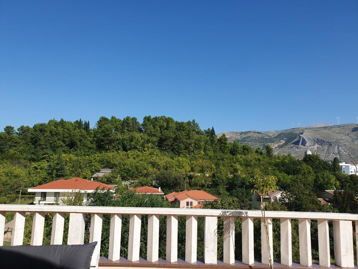 Apartment Faraon Free Private Parking Mostar Exteriör bild