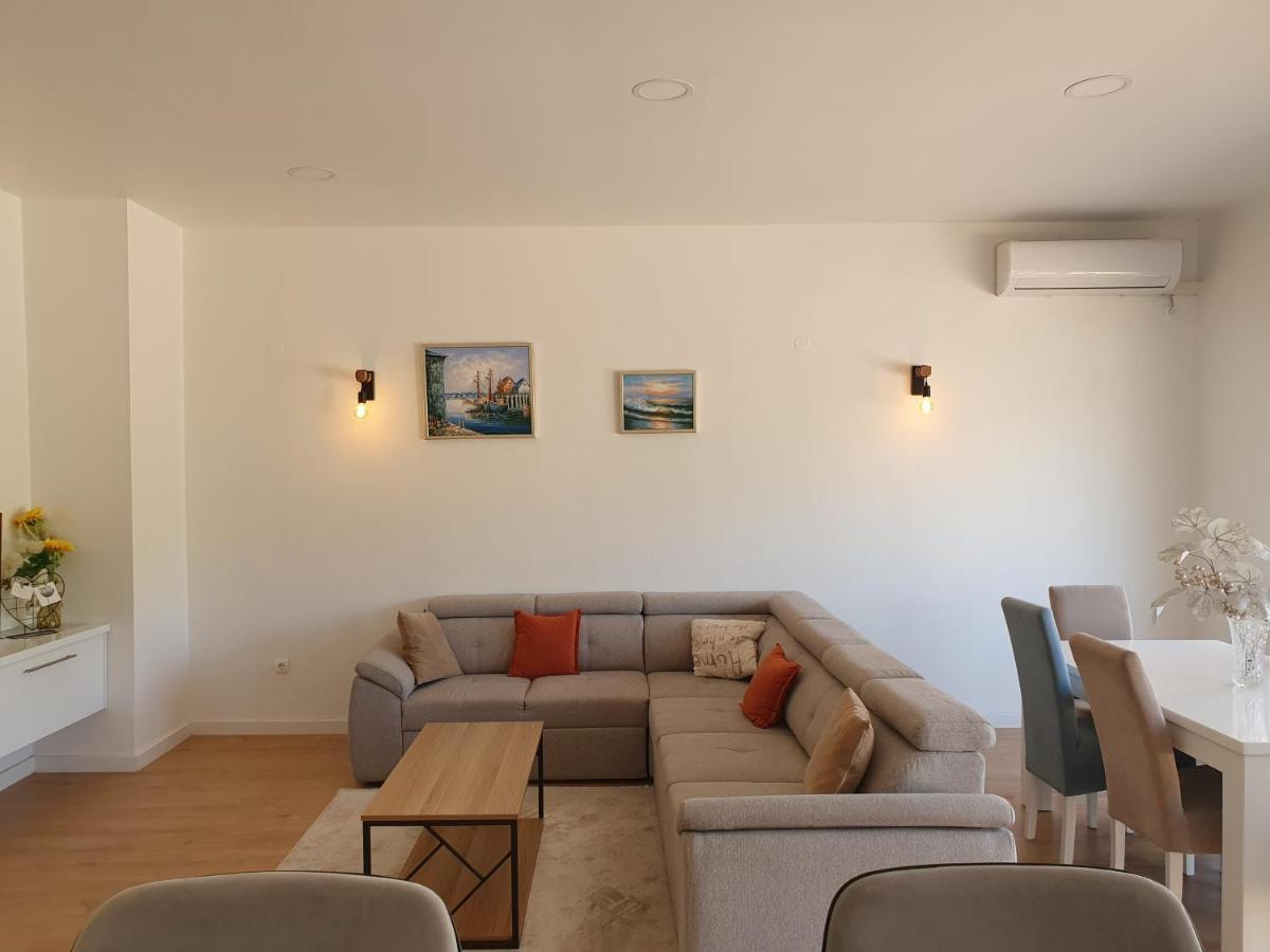 Apartment Faraon Free Private Parking Mostar Exteriör bild