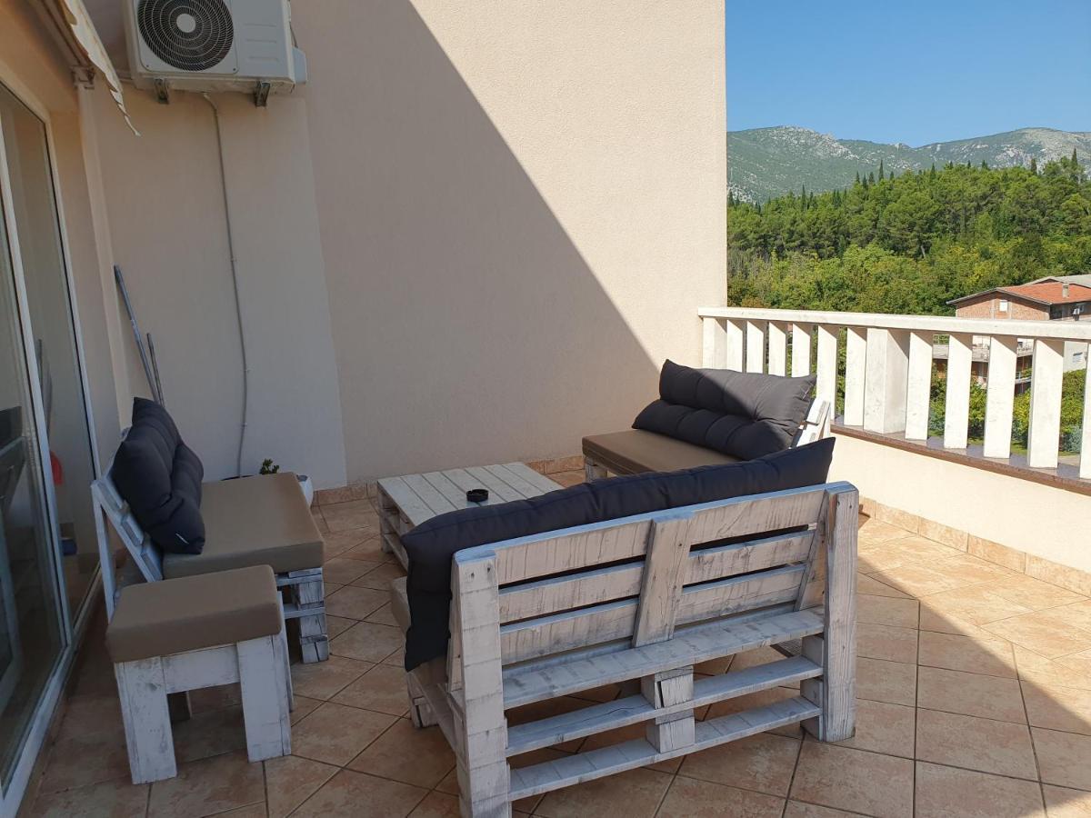 Apartment Faraon Free Private Parking Mostar Exteriör bild