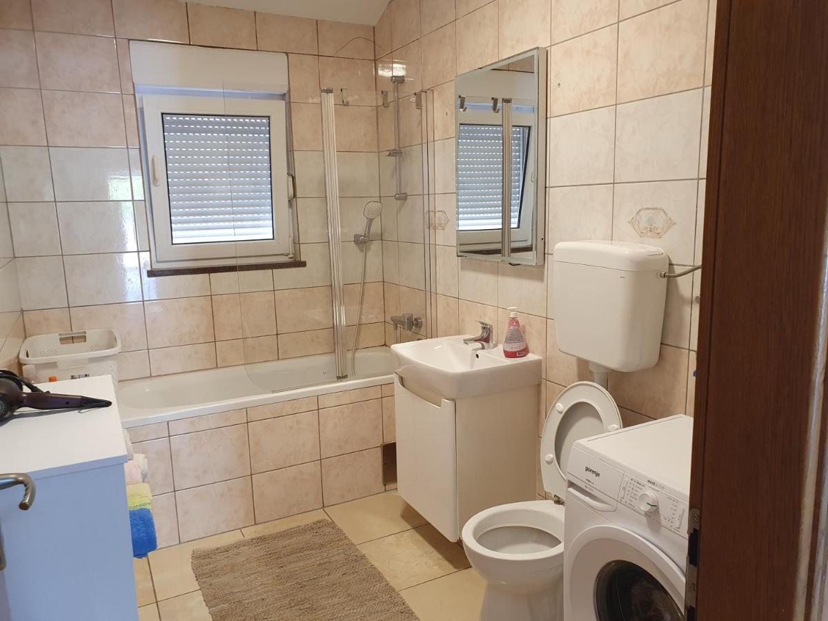 Apartment Faraon Free Private Parking Mostar Exteriör bild