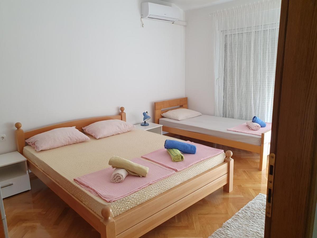Apartment Faraon Free Private Parking Mostar Exteriör bild
