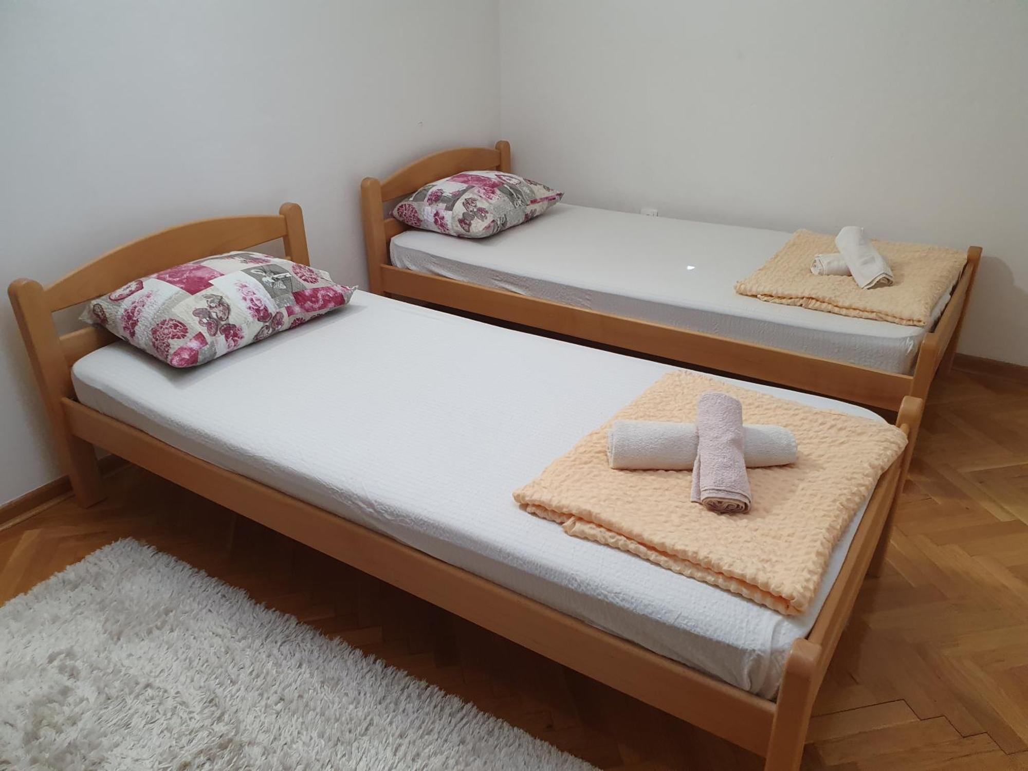 Apartment Faraon Free Private Parking Mostar Exteriör bild